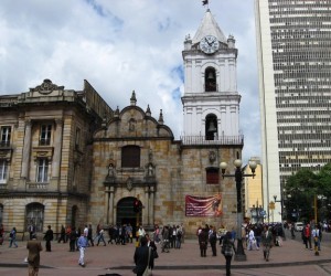 Iglesia San Francisco Fuente: Colombia.Travel