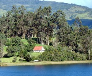 Lagoon The Cocha Source  flickr usuario Munigarro3